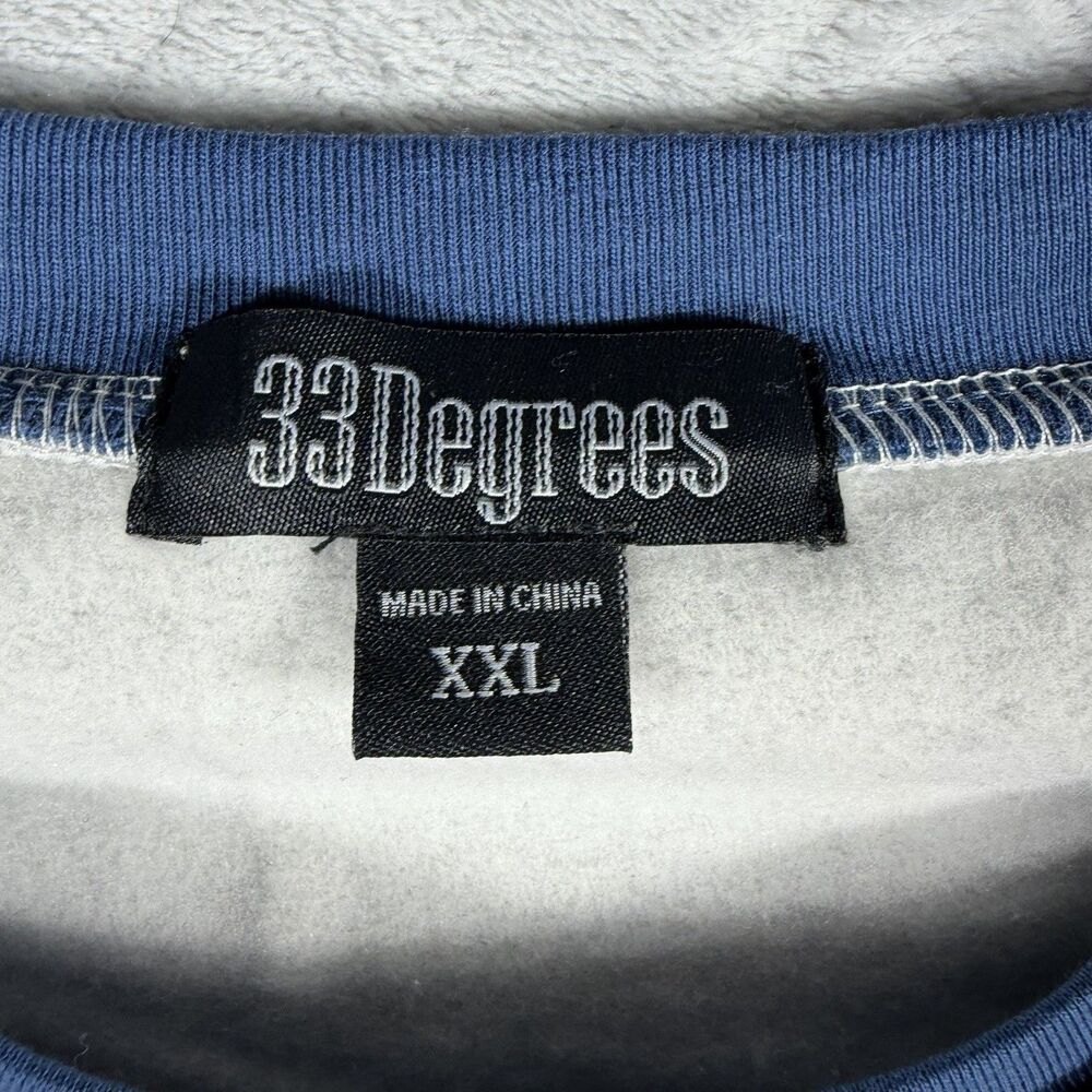 33 Degrees Men's Fishing Embroidered Sweatshirt Size XXL New w Tag Small Stain - Picture 4 of 6